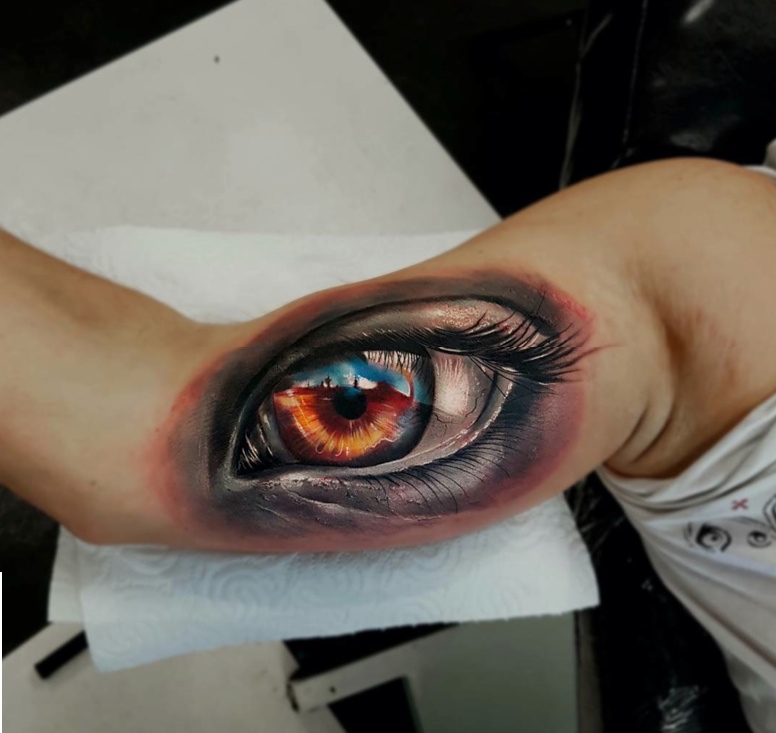 eyeball tattoo