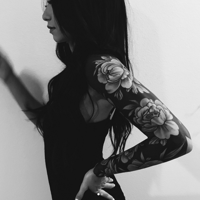 black grey tattoo sleeve